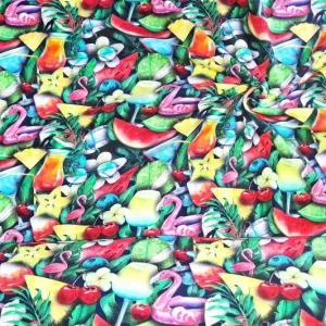 Digitaal tricotstof tropisch – kleurrijke zomerprint met flamingo’s, fruit en bloemen